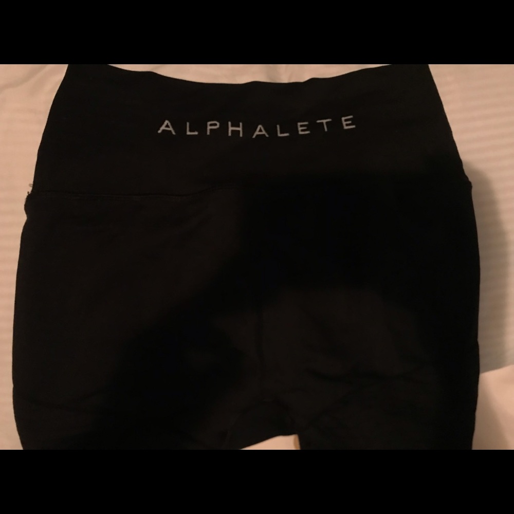 Alphalete R6 leggings